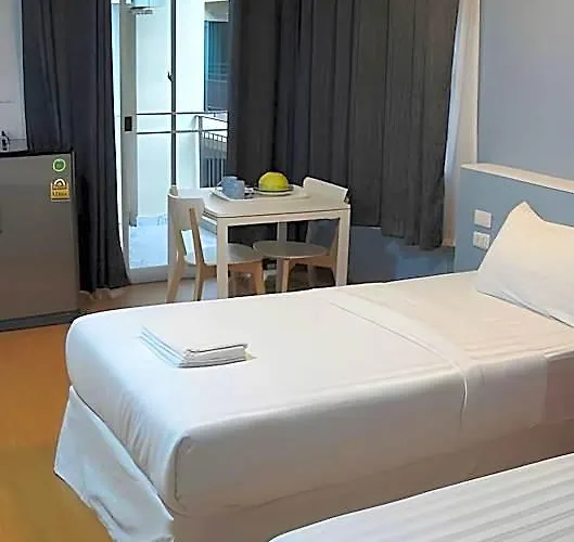 The Island Hotel 3*