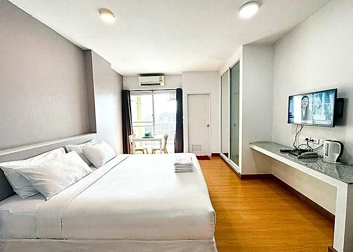 Hotel The Island 3*